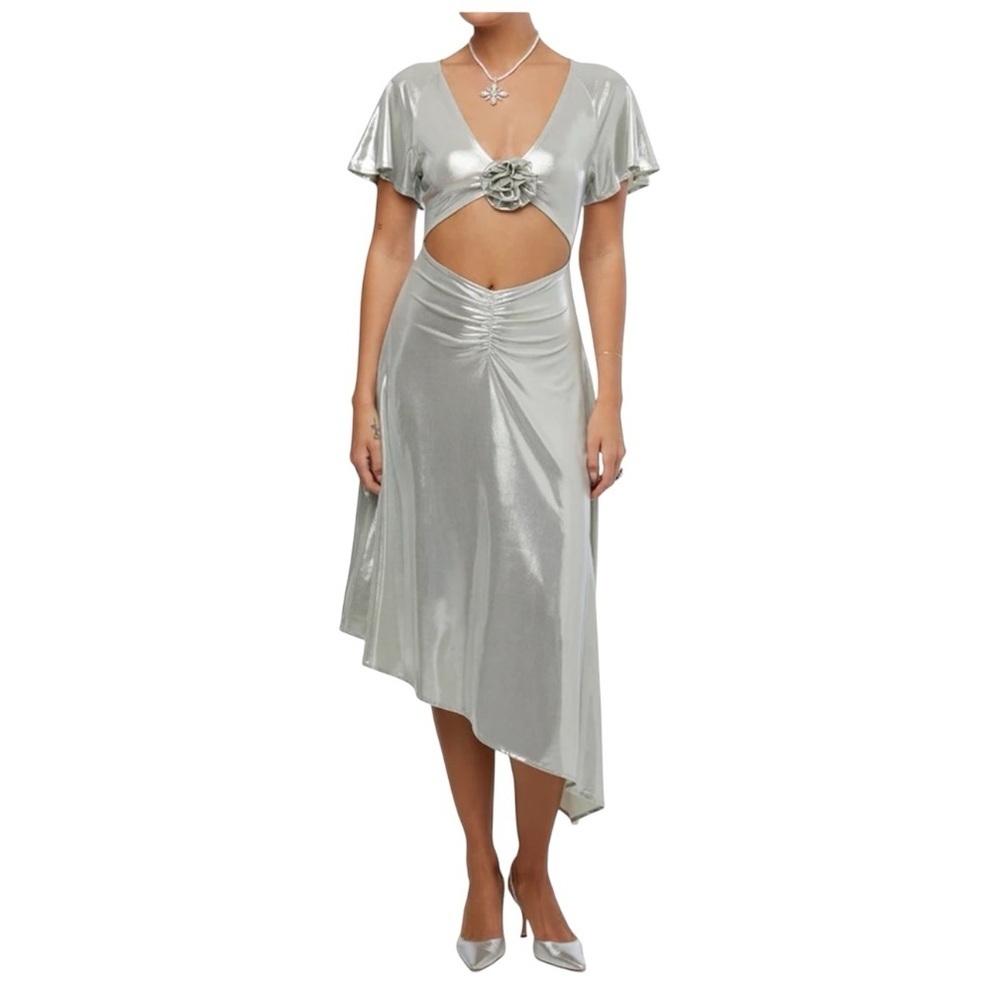 WeWoreWhat Asymmetrical Cutout MIDI Dress,
Liquid Foil Silver Size Small NWT